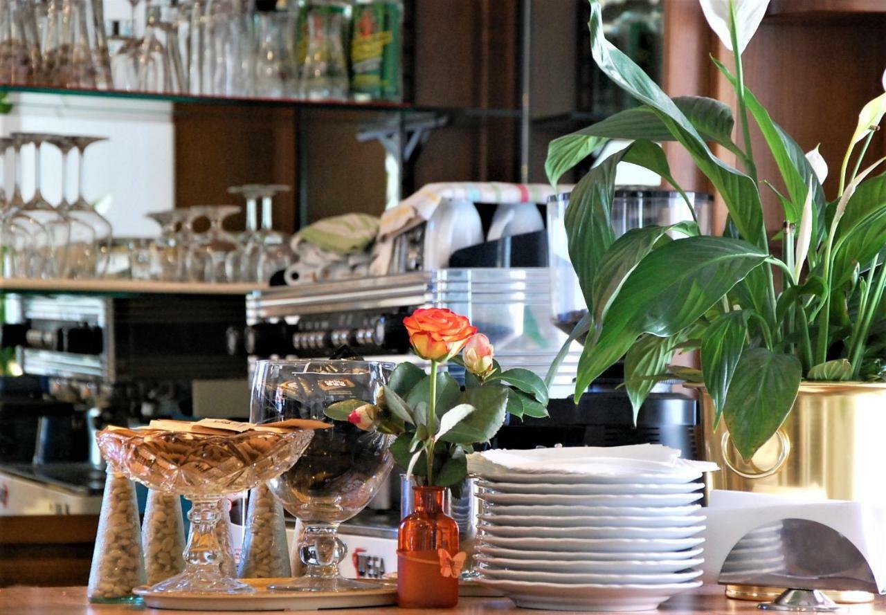 Hotel Della Posta Biasca Ngoại thất bức ảnh
