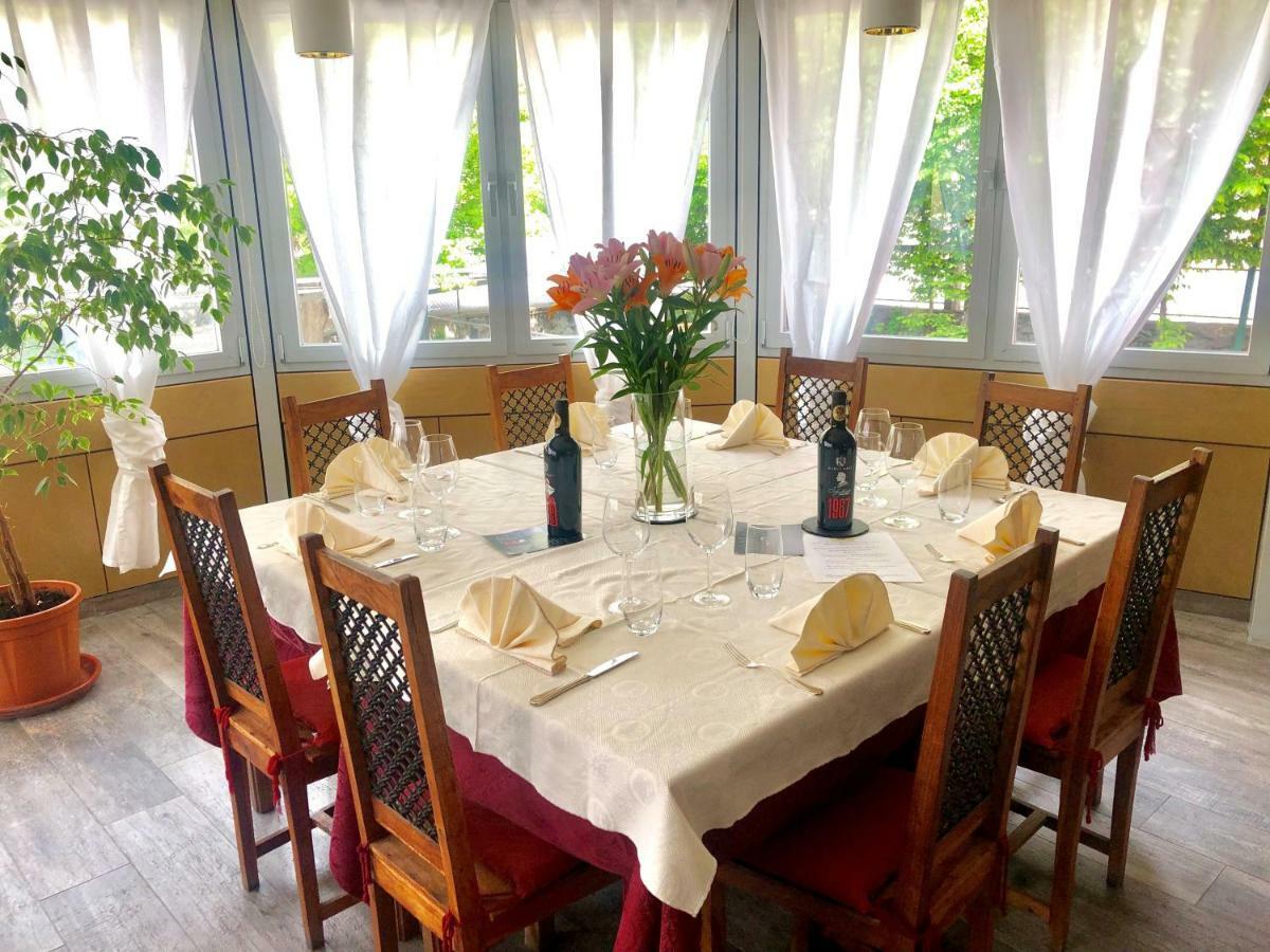 Hotel Della Posta Biasca Ngoại thất bức ảnh